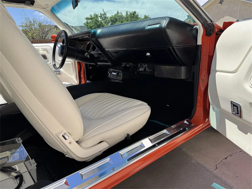 1971 Dodge Challenger R/T & T/A 1st Gen - Image 8 of 9