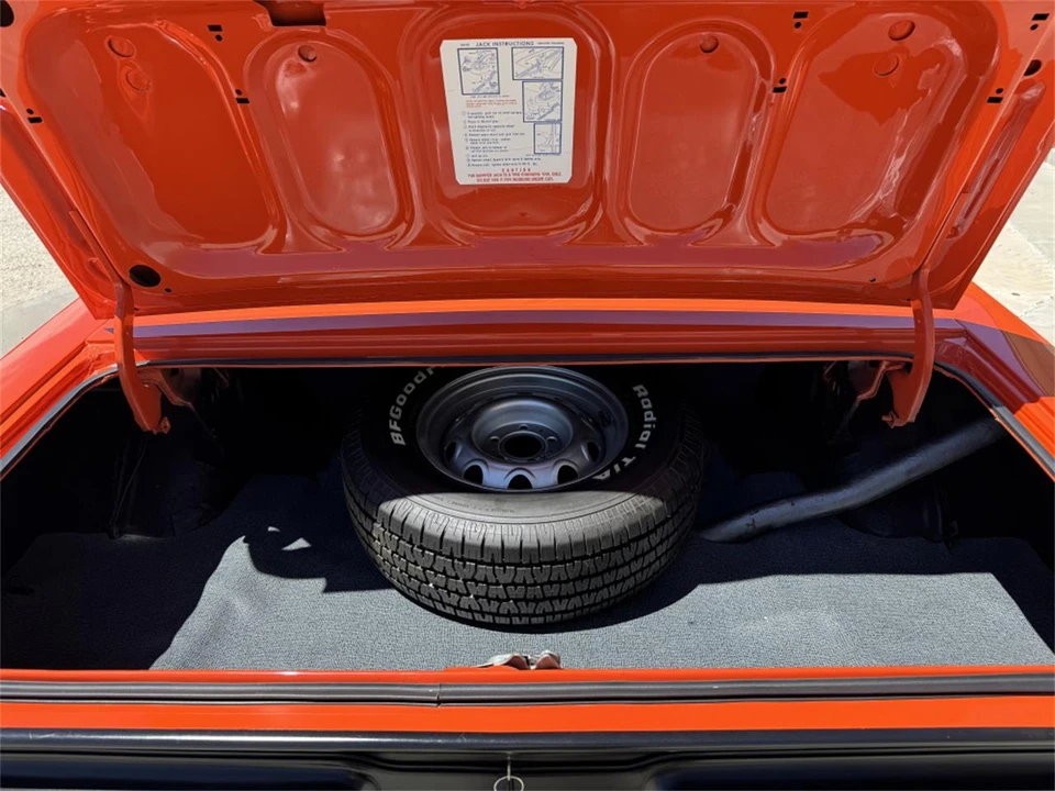 1971 Dodge Challenger R/T & T/A 1st Gen - Image 3 of 9
