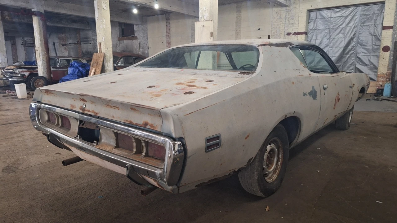 1971 Dodge Charger 3rd Gen - Image 11 of 31