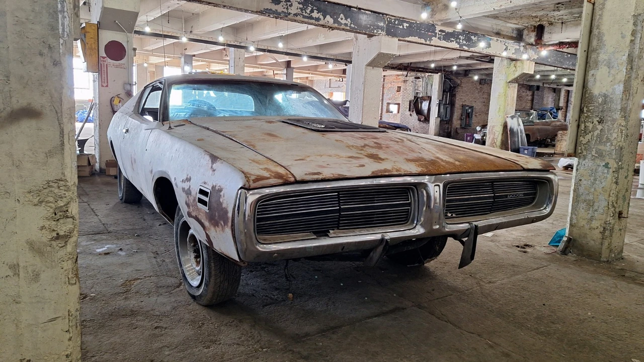 1971 Dodge Charger 3rd Gen - Image 13 of 31