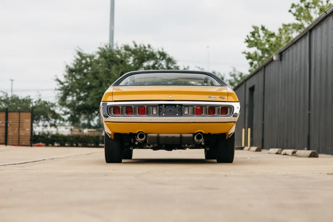 1971 Dodge Charger Hemi 3rd Gen - Image 16 of 31