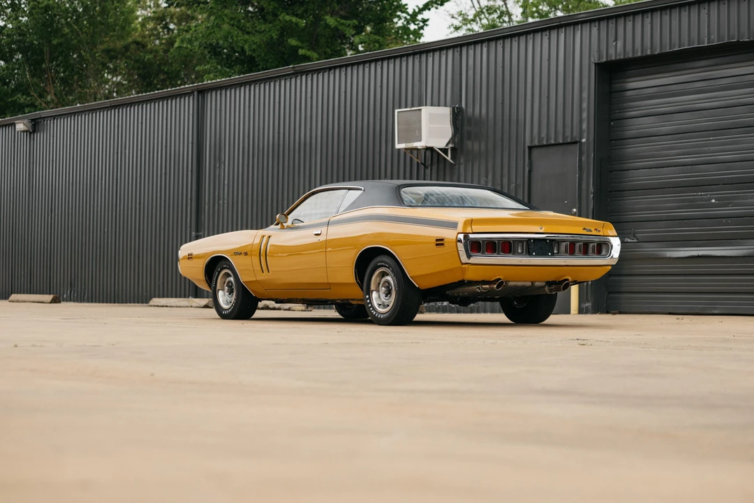 1971 Dodge Charger Hemi 3rd Gen - Image 19 of 31