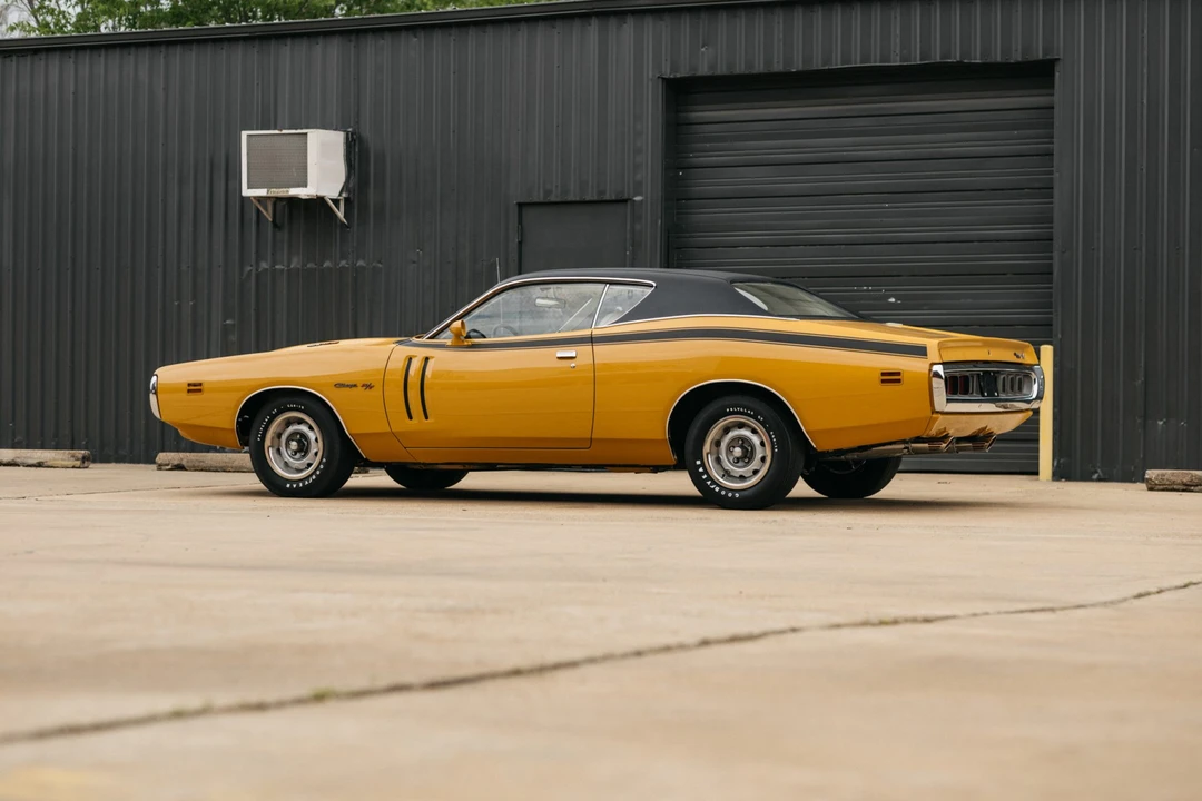 1971 Dodge Charger Hemi 3rd Gen - Image 20 of 31