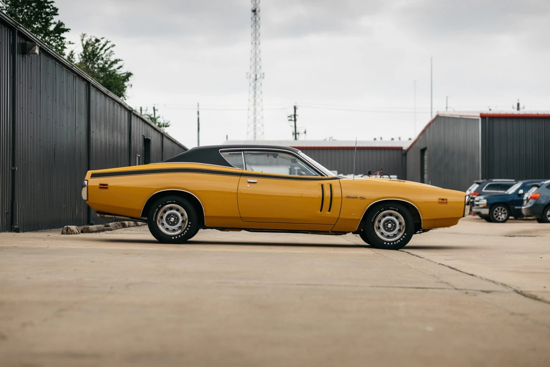 1971 Dodge Charger Hemi 3rd Gen - Image 30 of 31