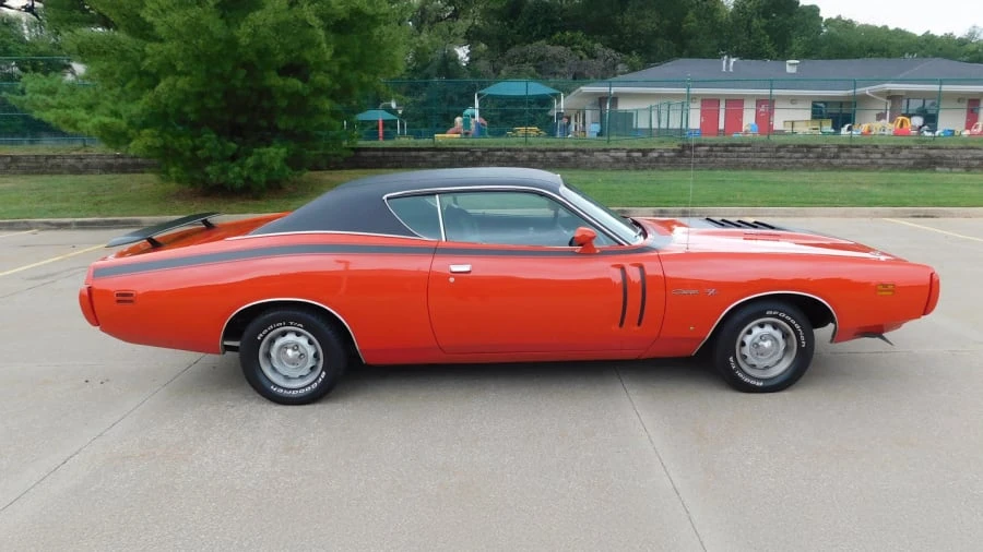 1971 Dodge Charger R/T 3rd Gen - Image 2 of 21