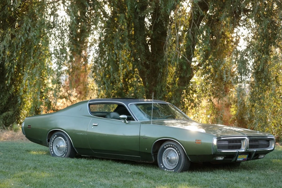 1971 Dodge Charger 3rd Gen - Image 2 of 31