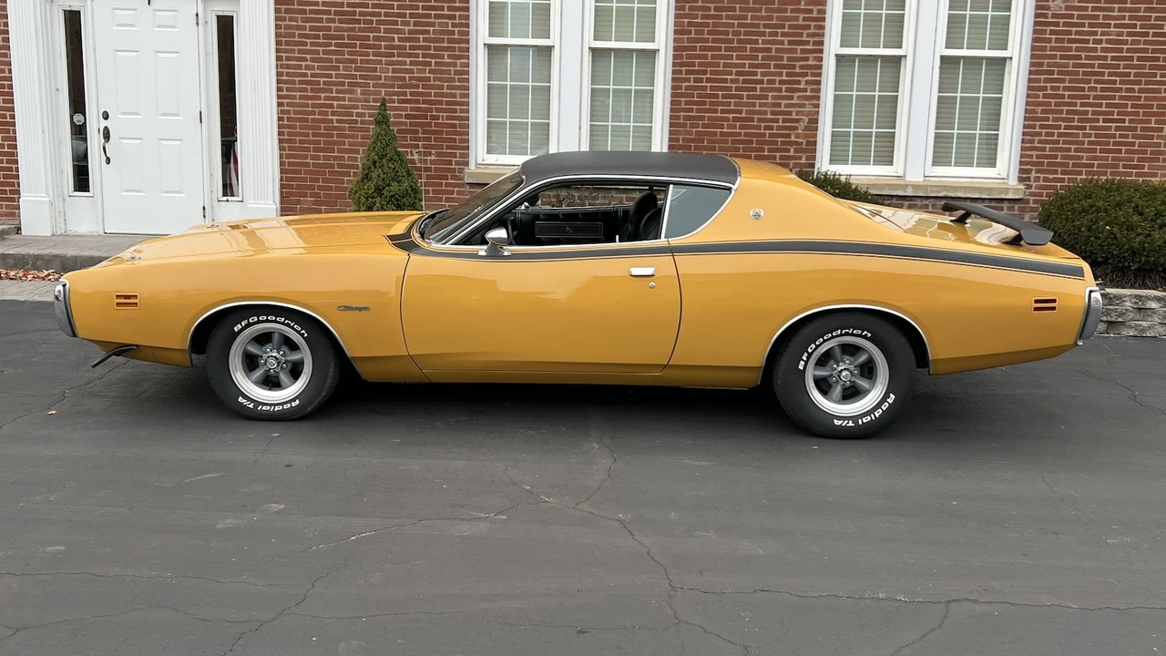 1971 Dodge Charger 3rd Gen - Image 2 of 9
