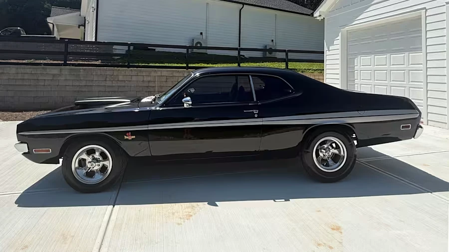 1971 Dodge Challenger - Image 2 of 24