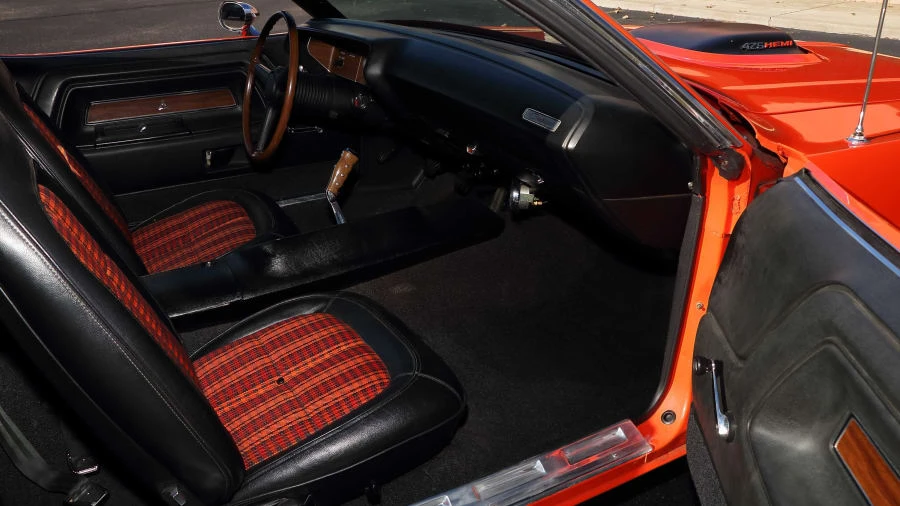 1971 Dodge Challenger Hemi 1st Gen - Image 5 of 12