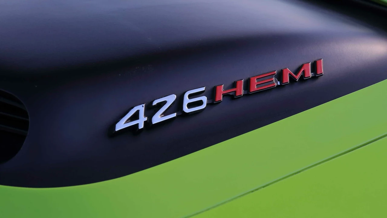 1971 Dodge Challenger Hemi 1st Gen - Image 17 of 20