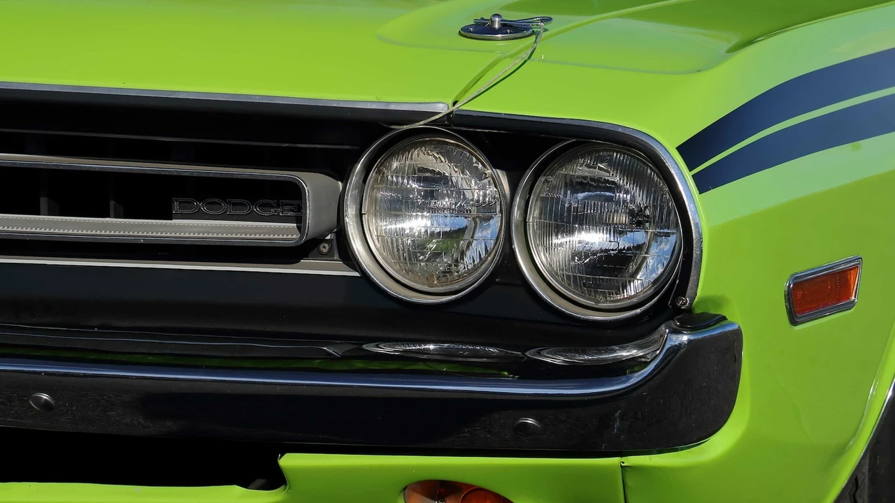 1971 Dodge Challenger Hemi 1st Gen - Image 19 of 20