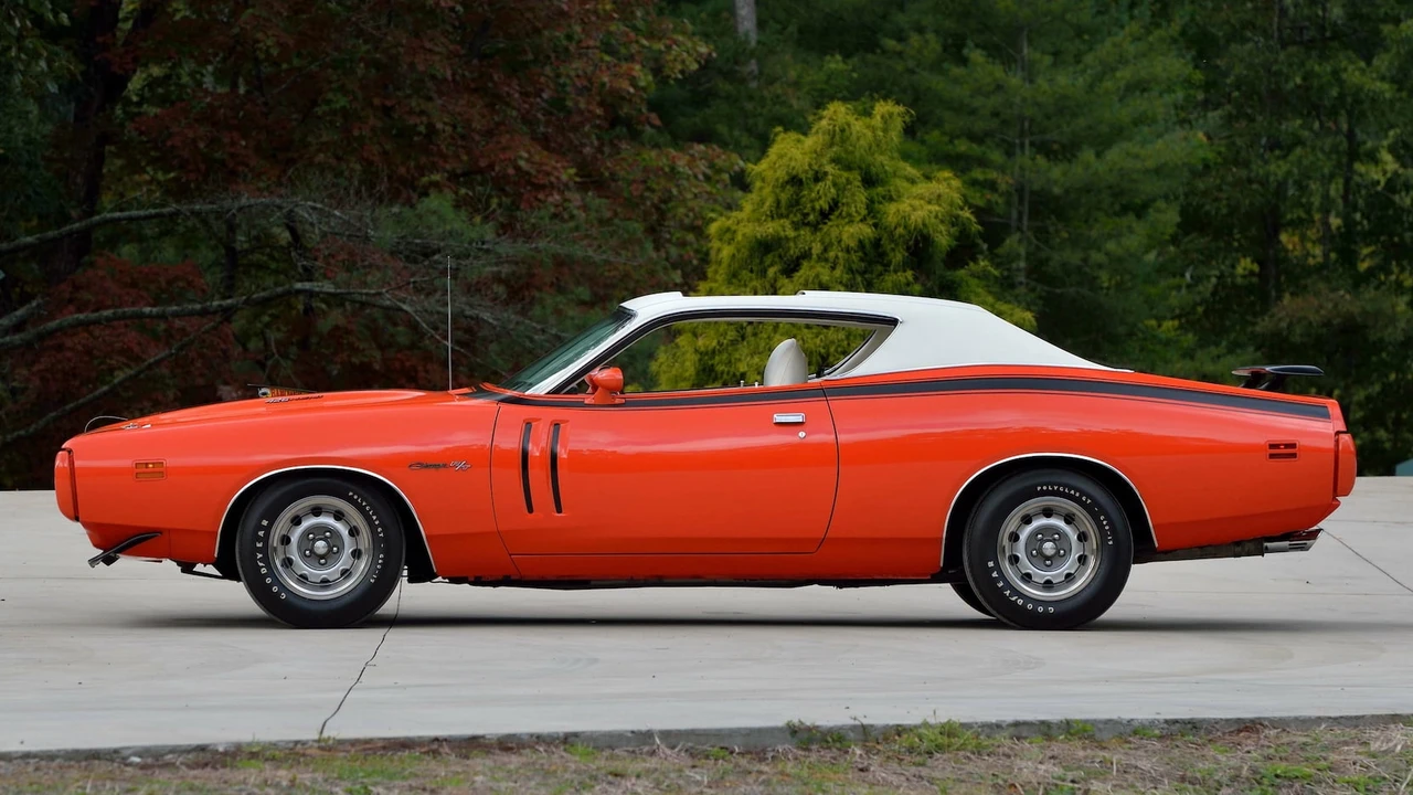 1971 Dodge Charger Hemi 3rd Gen - Image 8 of 31