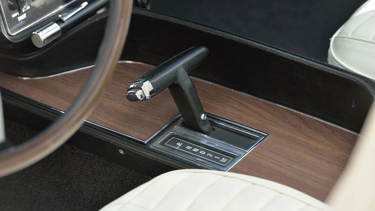 1971 Dodge Charger Hemi 3rd Gen - Image 9 of 31