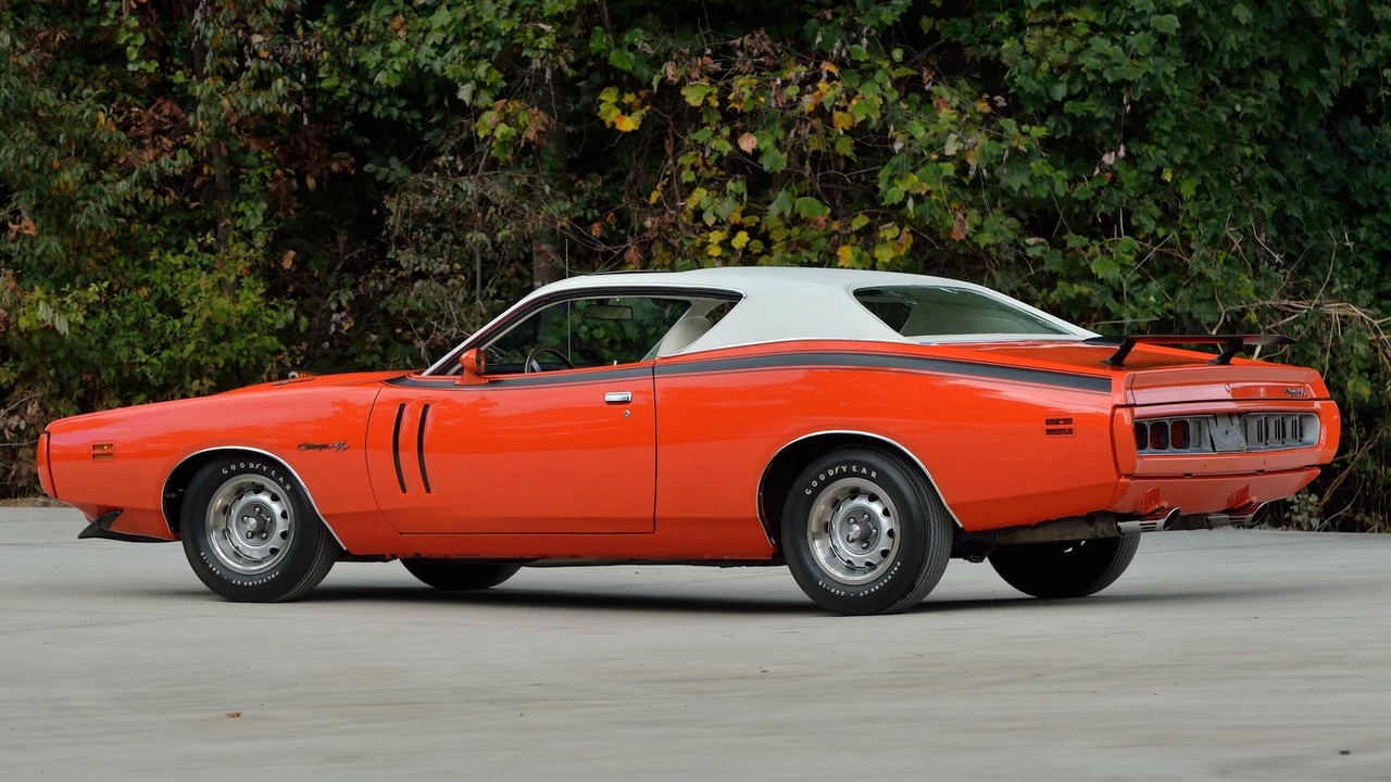1971 Dodge Charger Hemi 3rd Gen - Image 13 of 31