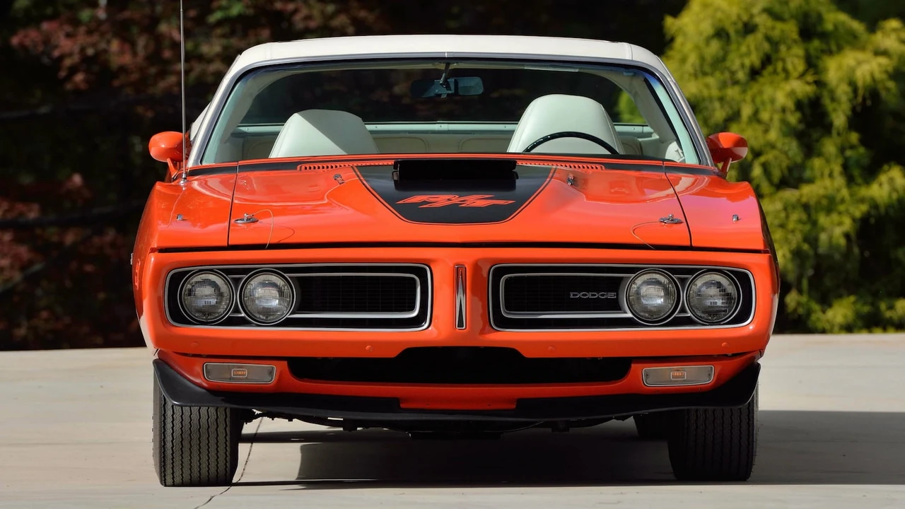 1971 Dodge Charger Hemi 3rd Gen - Image 14 of 31