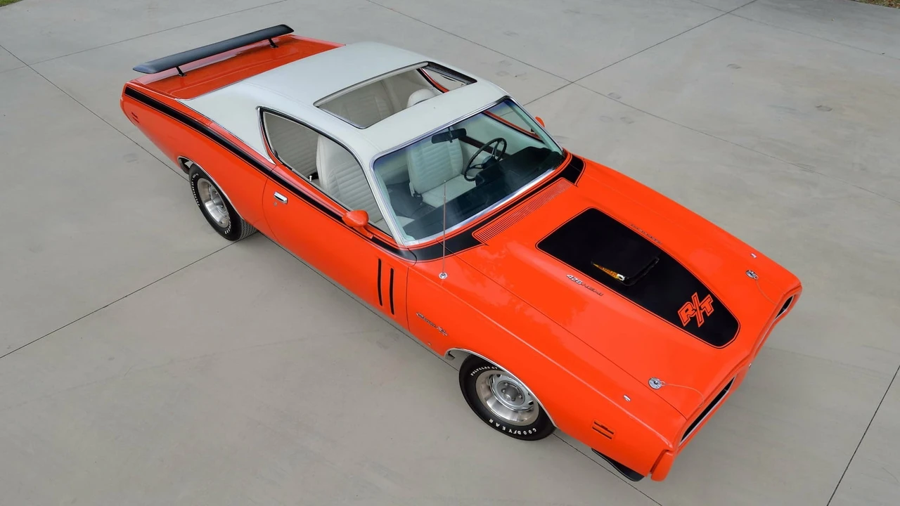 1971 Dodge Charger Hemi 3rd Gen - Image 16 of 31