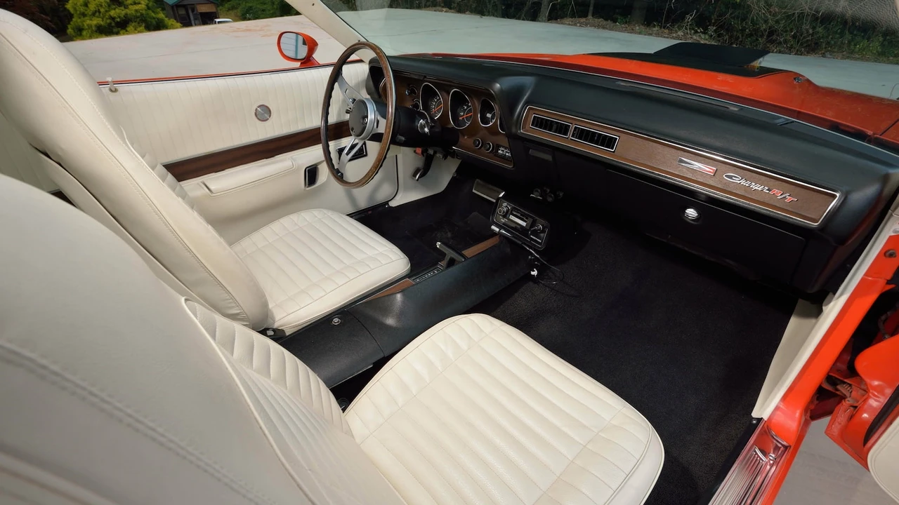 1971 Dodge Charger Hemi 3rd Gen - Image 26 of 31