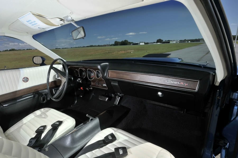 1971 Dodge Charger Hemi 3rd Gen - Image 5 of 12