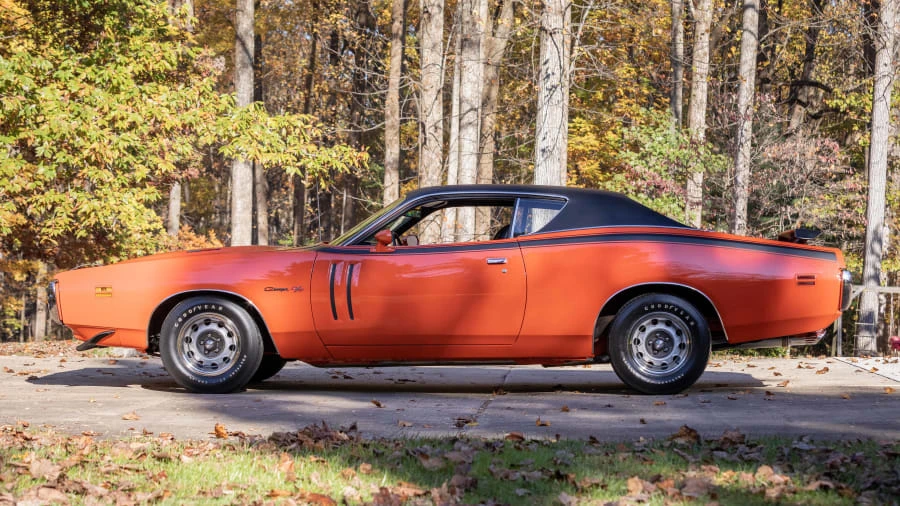 1971 Dodge Charger Hemi 3rd Gen - Image 2 of 24