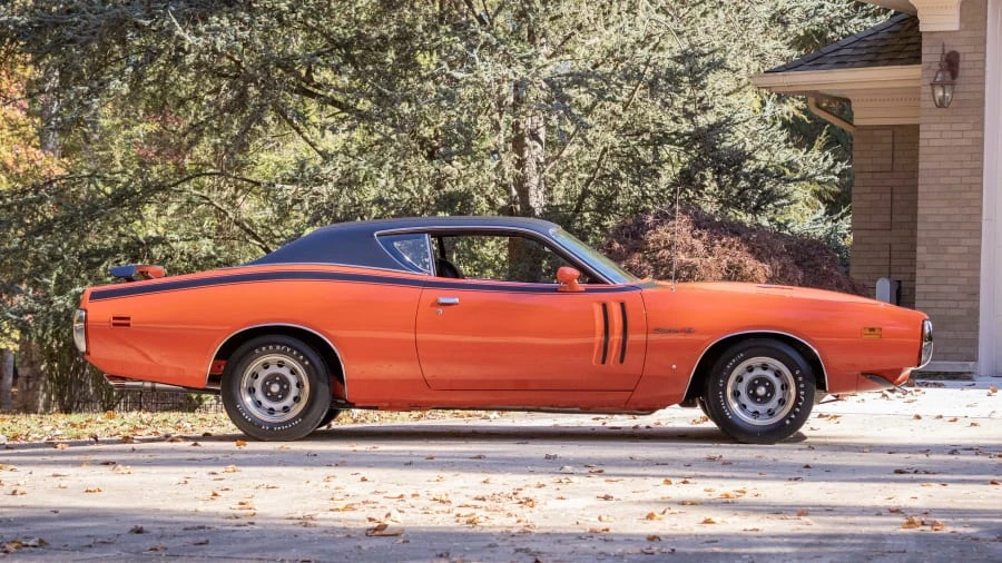 1971 Dodge Charger Hemi 3rd Gen - Image 8 of 24