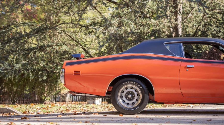 1971 Dodge Charger Hemi 3rd Gen - Image 16 of 24