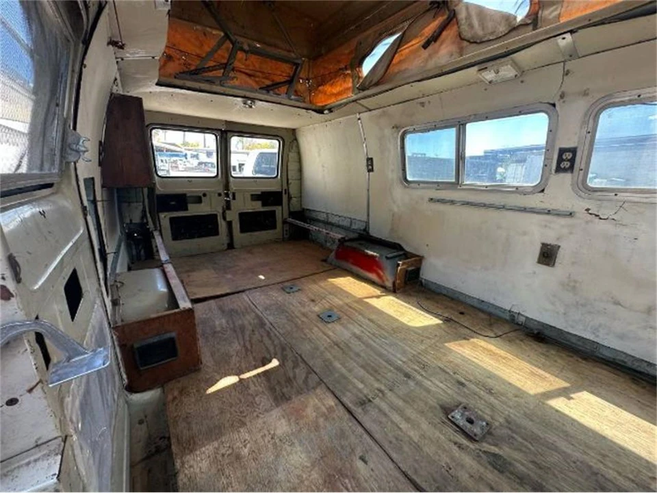 1971 Dodge B Series - Image 4 of 10
