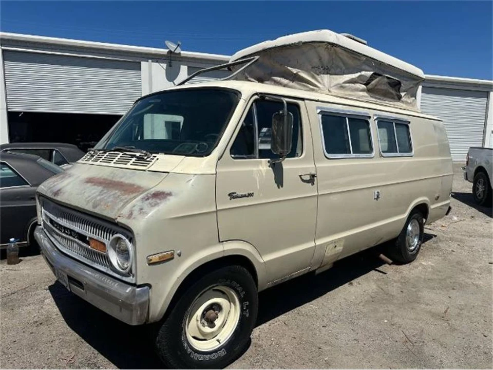 1971 Dodge B Series - Image 9 of 10