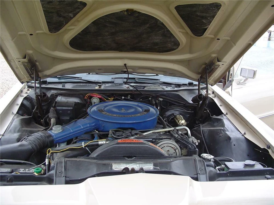 1971 Ford Thunderbird 5th Gen - Image 2 of 4
