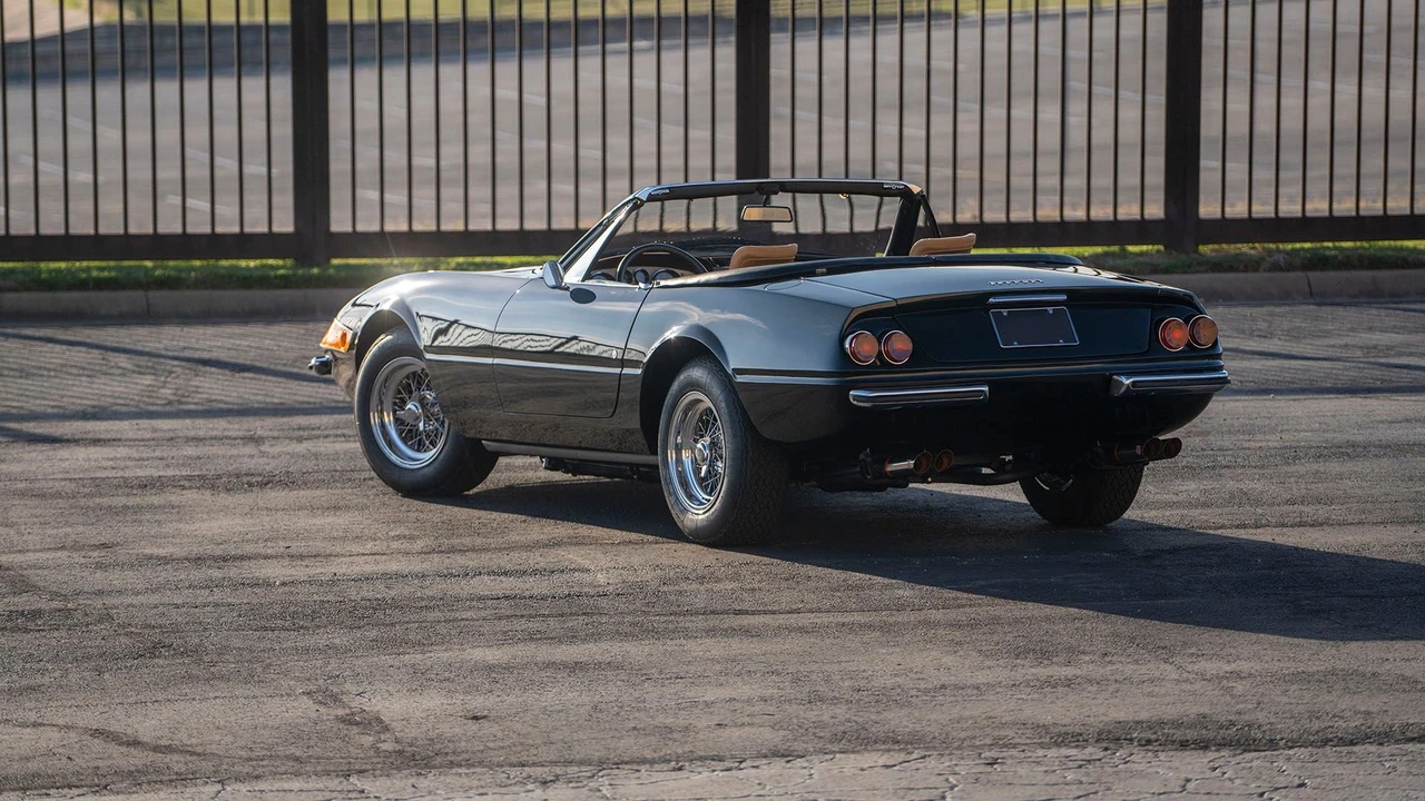 1971 Ferrari Daytona Spider - Image 18 of 31