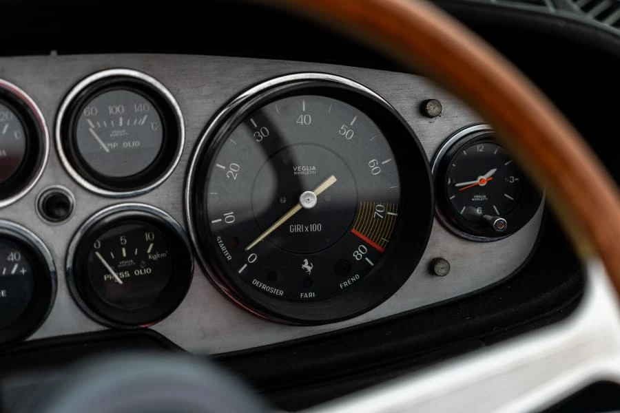 1971 Ferrari Daytona Spider - Image 25 of 31