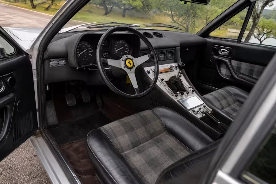 1971 Ferrari 365 GTC/4 - Image 9 of 13