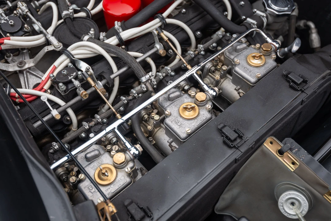 1971 Ferrari 365 GTC/4 - Image 11 of 31