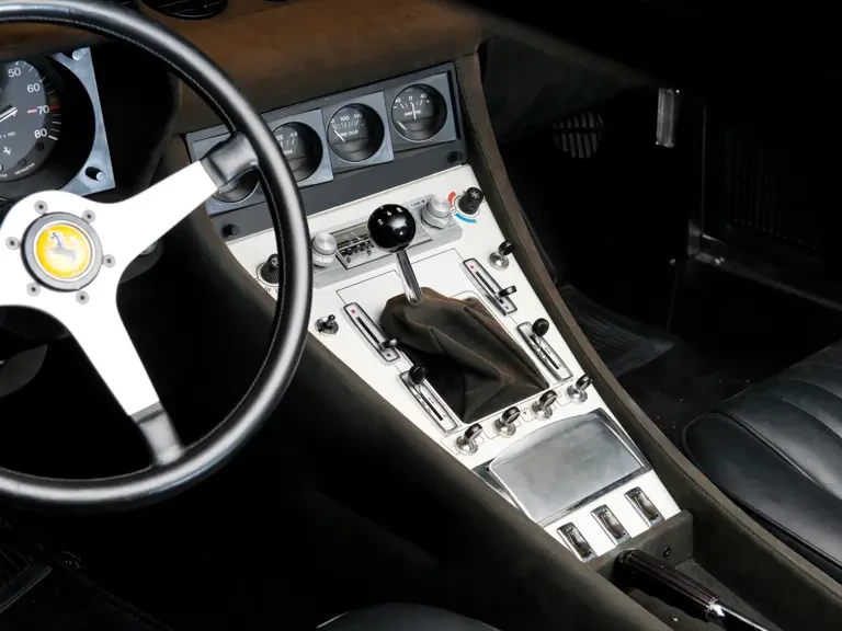 1971 Ferrari 365 GTC/4 - Image 17 of 31