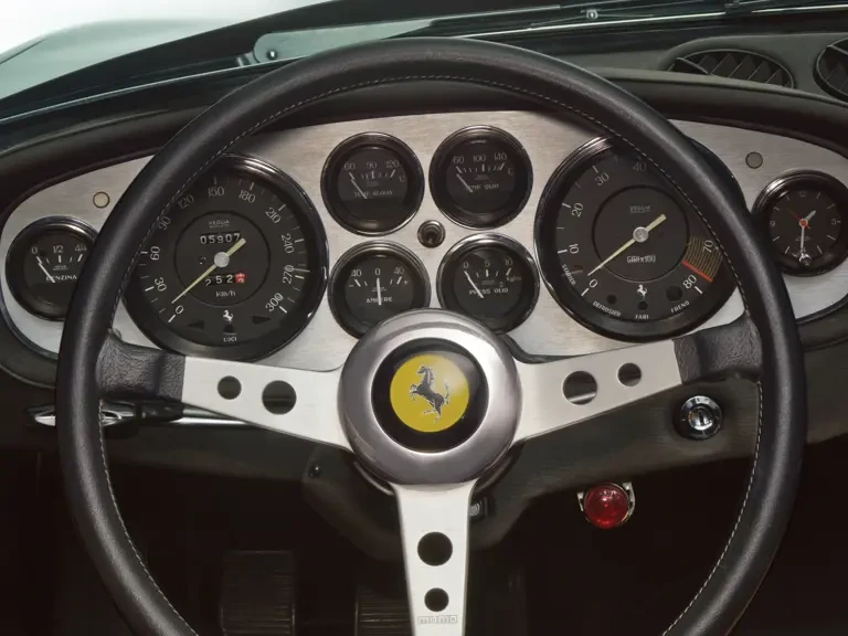 1971 Ferrari Daytona Spider - Image 17 of 21