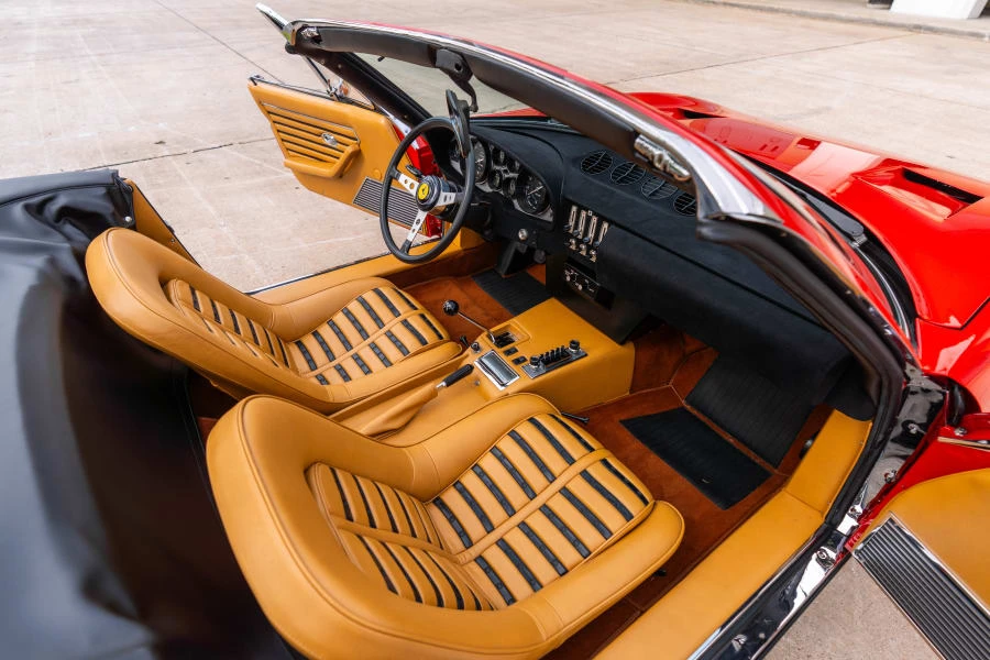 1971 Ferrari Daytona Spider - Image 23 of 31
