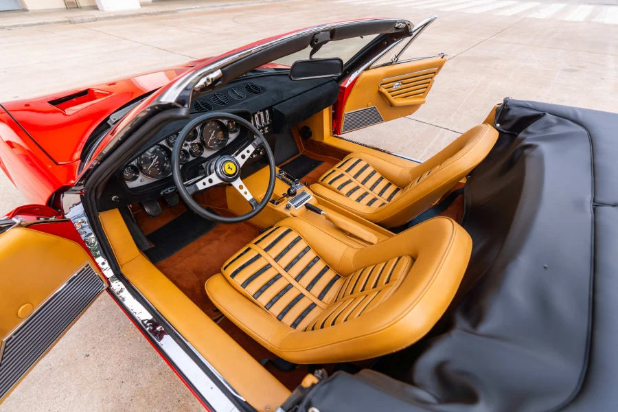 1971 Ferrari Daytona Spider - Image 25 of 31