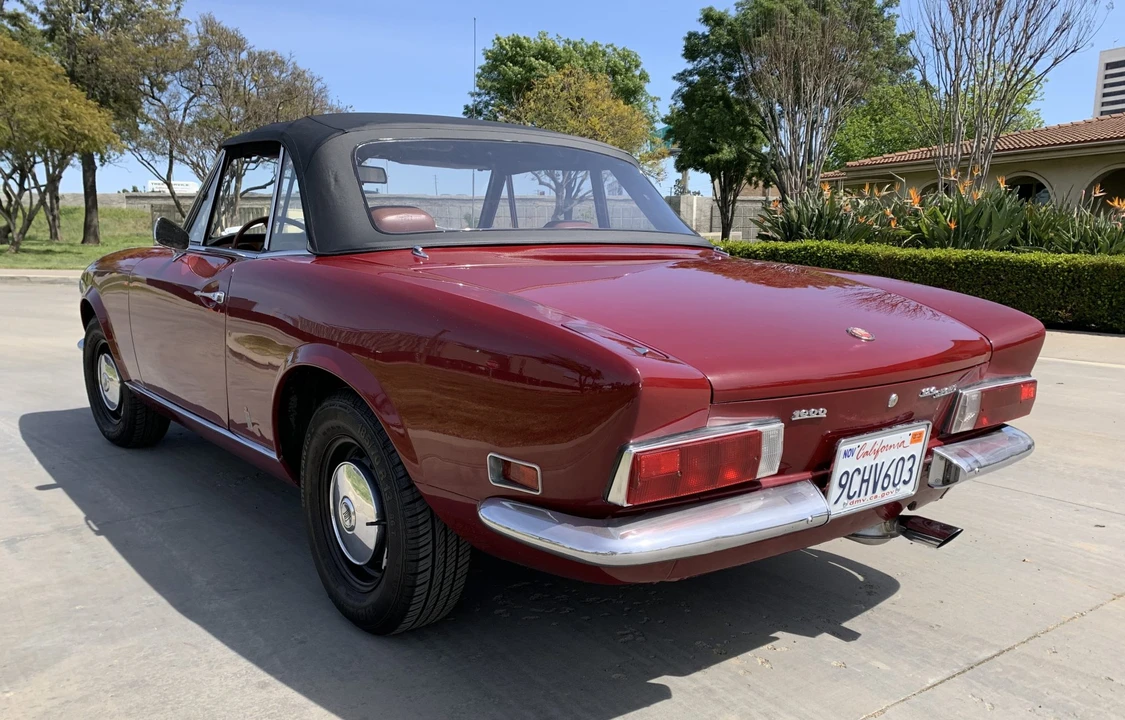 1971 Fiat 124 Sport Spider - Image 11 of 31