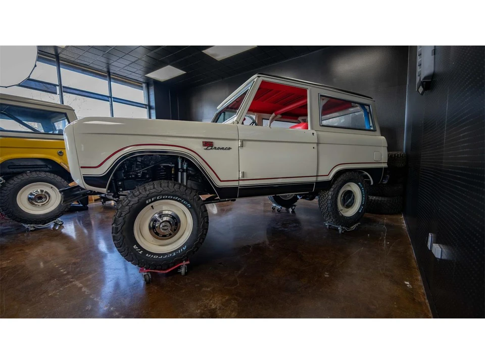 1971 Ford Bronco 1st Gen - Image 2 of 15