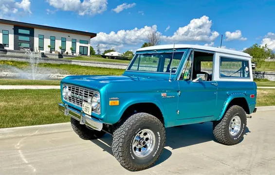 1971 Ford Bronco Sport