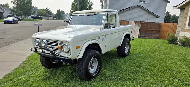 1971 Ford Bronco Sport Utility 2D