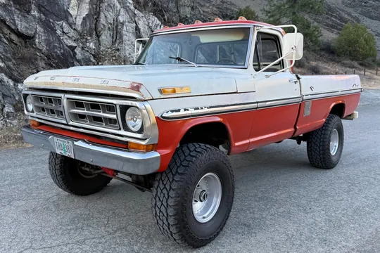1971 Ford F-100 Ranger 4x4 4-Speed