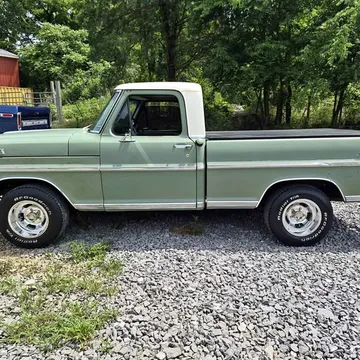 1971 Ford F-100 Sport Custom