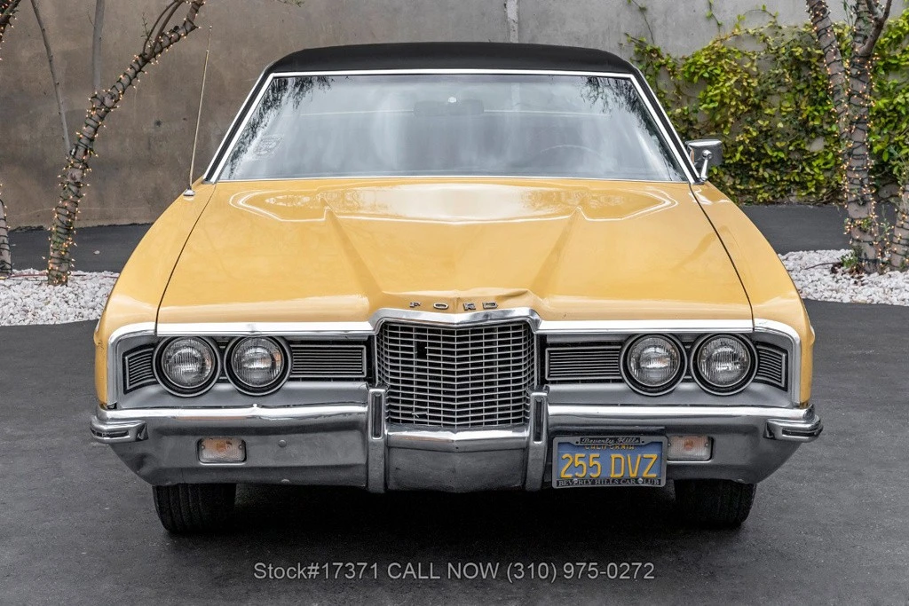 1971 Ford Galaxie 4th Gen - Image 2 of 12
