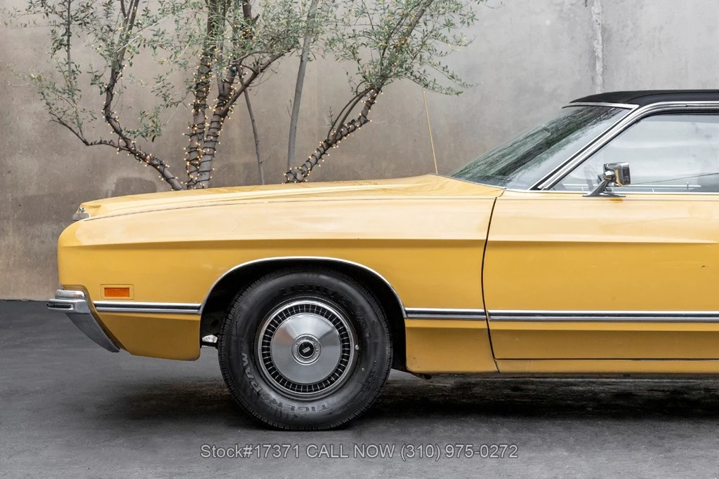 1971 Ford Galaxie 4th Gen - Image 12 of 12