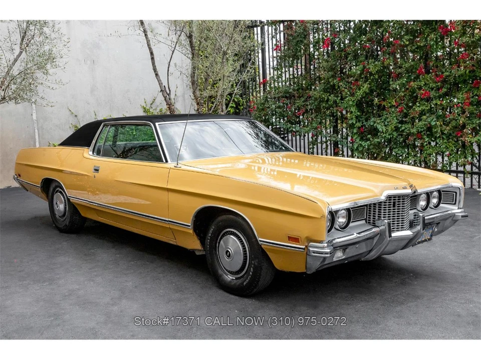 1971 Ford Galaxie 4th Gen - Image 2 of 31