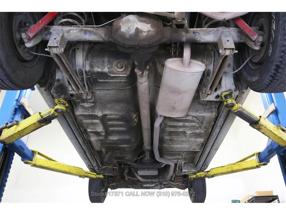1971 Ford Galaxie 4th Gen - Image 30 of 31