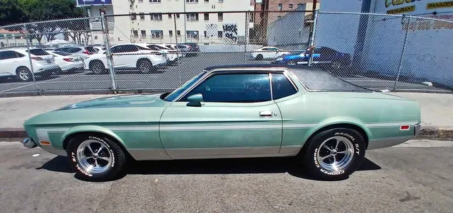 1971 Ford Mustang Coupe 2D