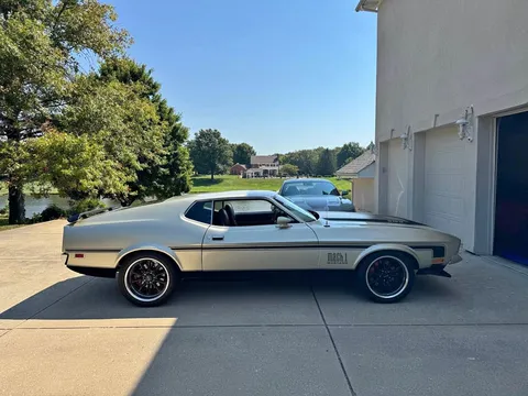 1971 Ford Mustang Mach 1 Premium Coupe 2D