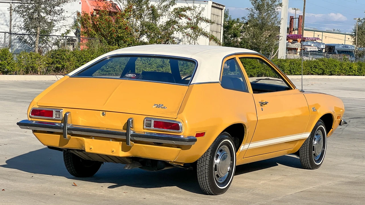 1971 Ford Pinto - Image 8 of 31