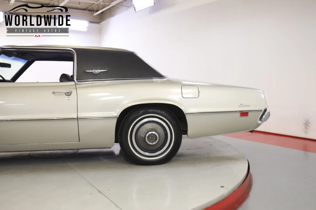 1971 Ford Thunderbird 5th Gen - Image 10 of 12